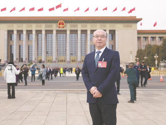 【兩會好聲音】全國人大代表，國網(wǎng)山東公司董事長、黨委書記 王志偉：推動新能源高質(zhì)量發(fā)展 助力美麗中國建設(shè)